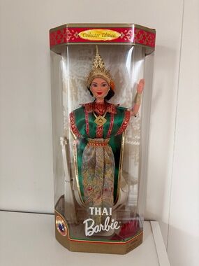 Barbie Year 1997 Collector Edition Dolls of the World 12 Inch Doll - THAI Barbie